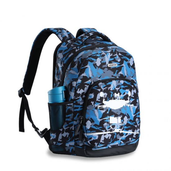Blue look the classic backpack style Blue look the classic backpack style